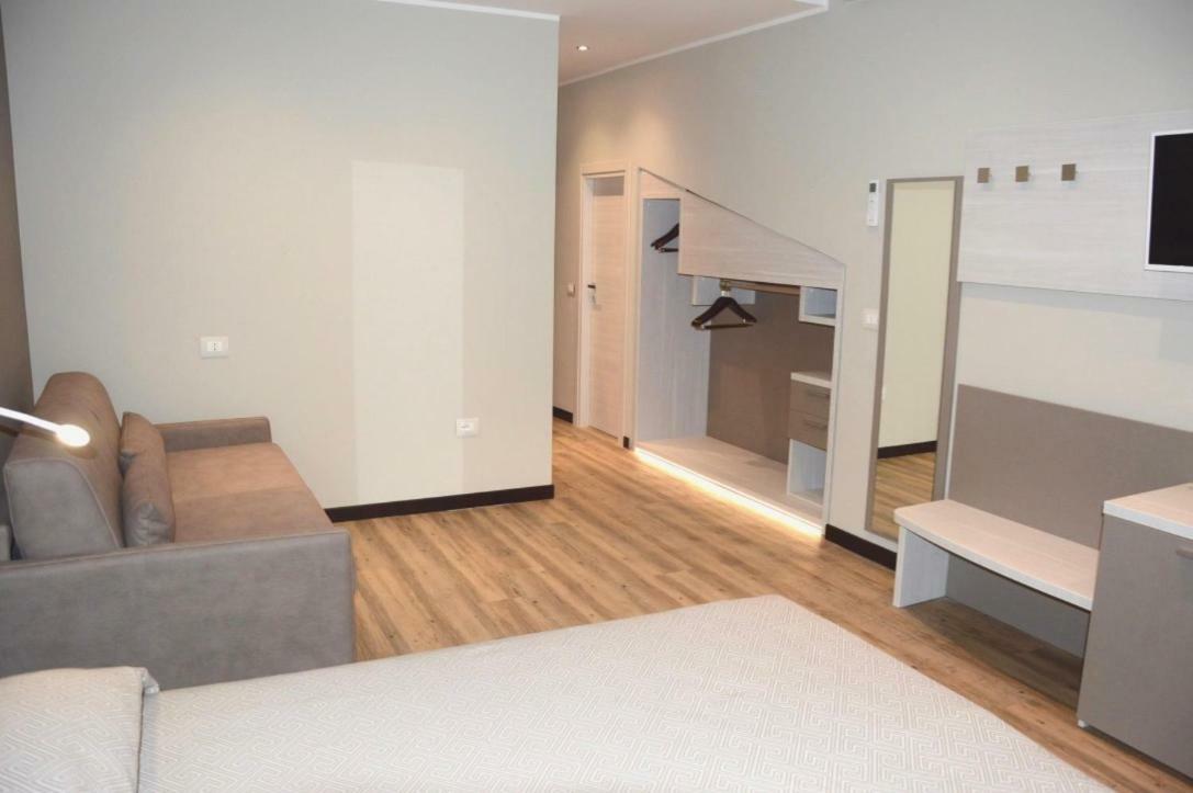 סן בנדטו דל טרנטו Hotel Regent - In Pieno Centro מראה חיצוני תמונה