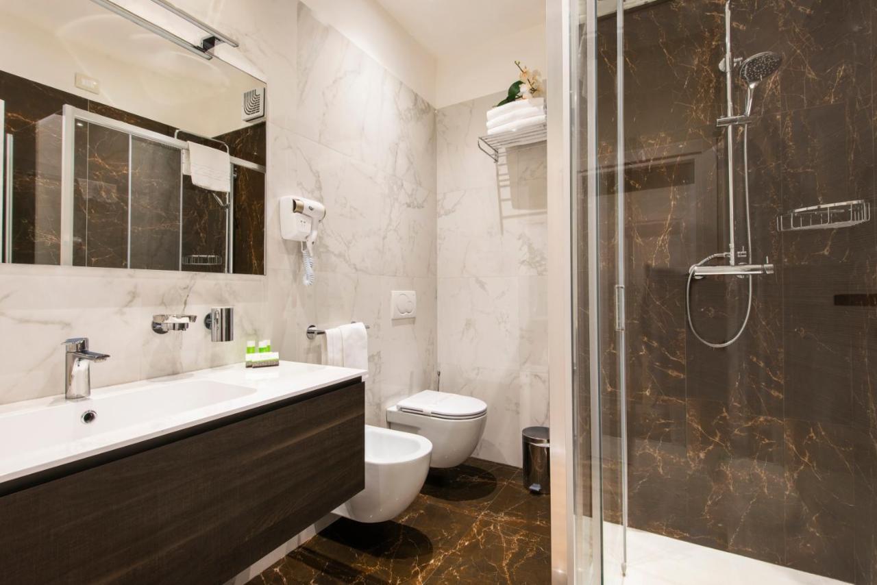 סן בנדטו דל טרנטו Hotel Regent - In Pieno Centro מראה חיצוני תמונה